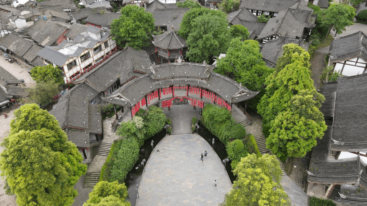澳门管家婆免费资料大全跟2025年澳门特马马报：难道不值得我们反省、科学作答落实解释